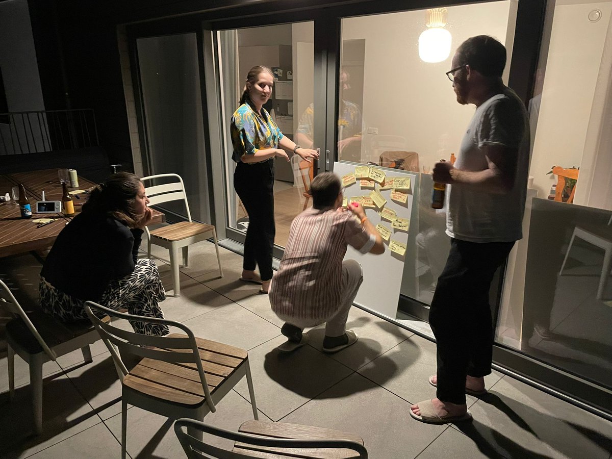 moylato's tweet image. #RestlessBrussels has a team now - and we spent last night planning ways to help you get closer/shape the city 🙌 

🌐 @AdrianoRodari
🏛️ @alcard_ac 
🏗️ @CharlineFeurtey 
📰 @chrishruff