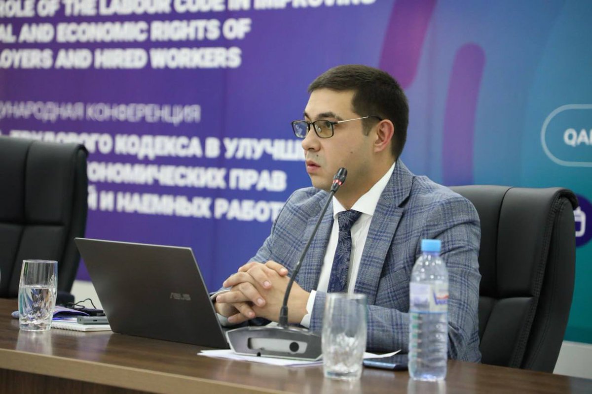 Qarshi shahridagi “Ishga marhamat” Monomarkazida “Mehnat kodeksining ish beruvchilar va yollanma ishchilar ijtimoiy-iqtisodiy huquqlarini takomillashtirishdagi oʻrni” mavzusida davra suhbati boʻlib oʻtdi.