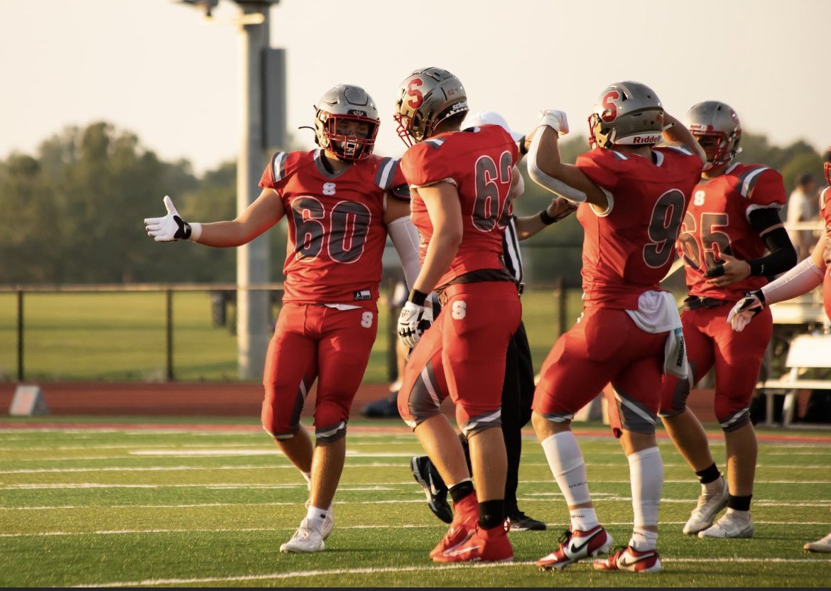 Who else is excited for Friday night lights!?!?!? 8PM start….at North Put 

#mountiepride #beatthecougars