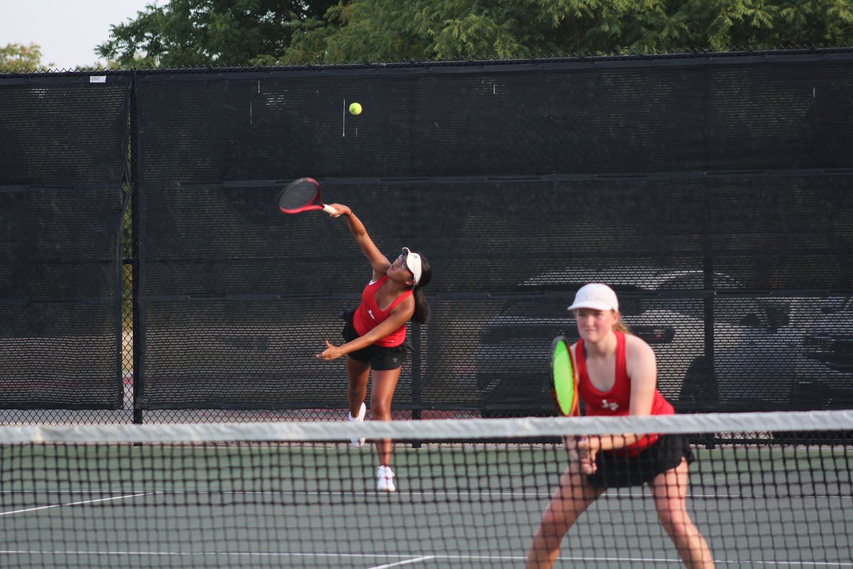 LOJO_Tennis's tweet photo. Just a couple of pics from our JV match vs Melissa..  Great job Leopards!!  @daviddenham https://t.co/rgKO09TB2T