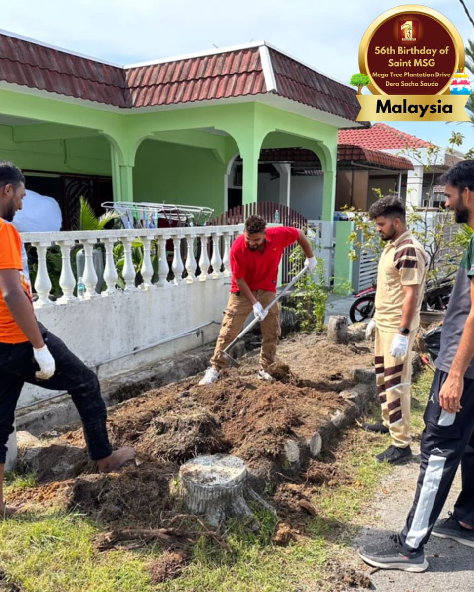 DSSNewsUpdates's tweet image. Why just light up the room, when you can light✨up the world? Celebrating Saint Dr. Gurmeet Ram Rahim Singh Ji Insan's 56th, Dera Sacha Sauda  volunteers Malaysia planted trees🌳for brighter future. #56thBirthday #SaintDrMSG #TreePlantation
