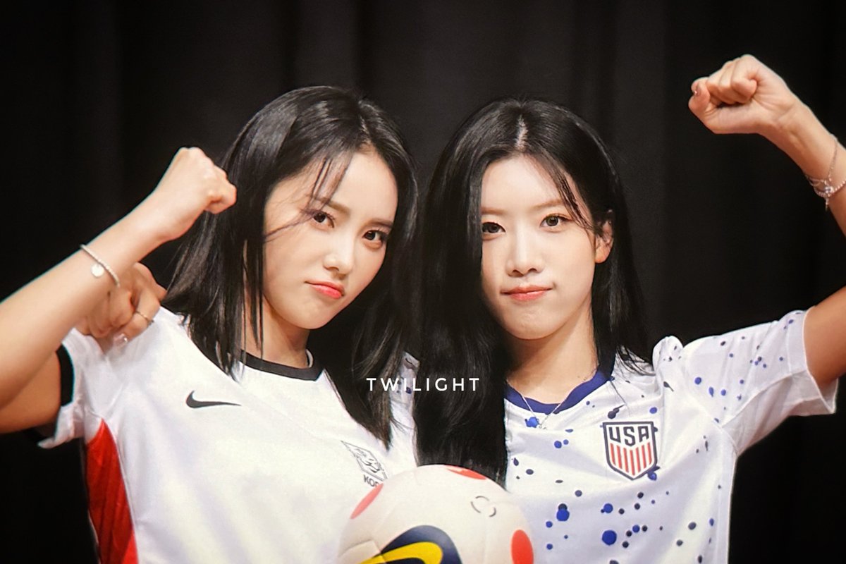 silverytwilight's tweet photo. 230825
#김립 #KIMLIP
#진솔 #JINSOUL https://t.co/nj4m90tNIR