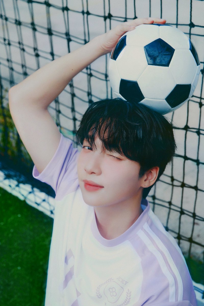 g_mi_3's tweet photo. 🌱☁️

#정세운 #JEONGSEWOON https://t.co/b6WsqE0QYz