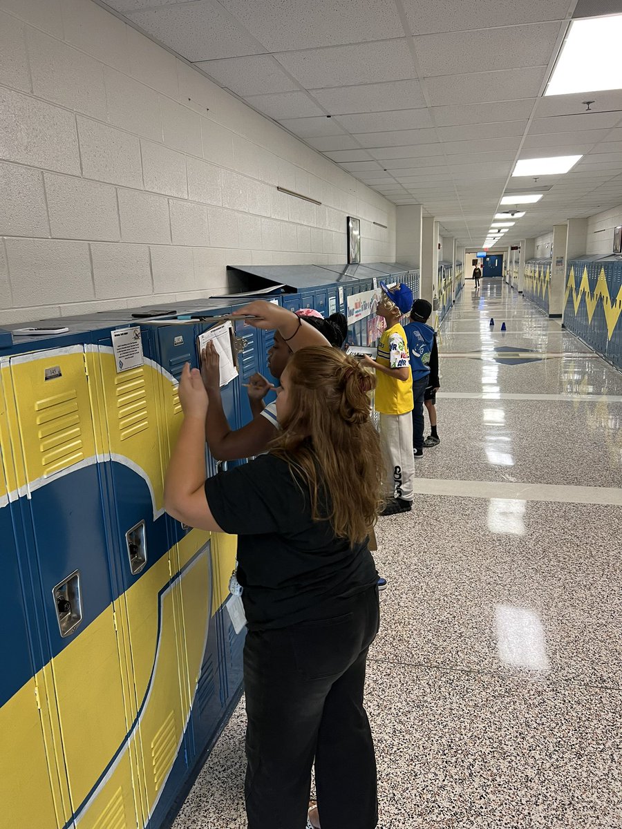 CharlesMotter's tweet photo. Moving around and solving decimal word problems today in #Math6 @CuCPS Middle School. #WeAreCucps #MathIsEasy #GoDukes https://t.co/FBIsOSWRnn