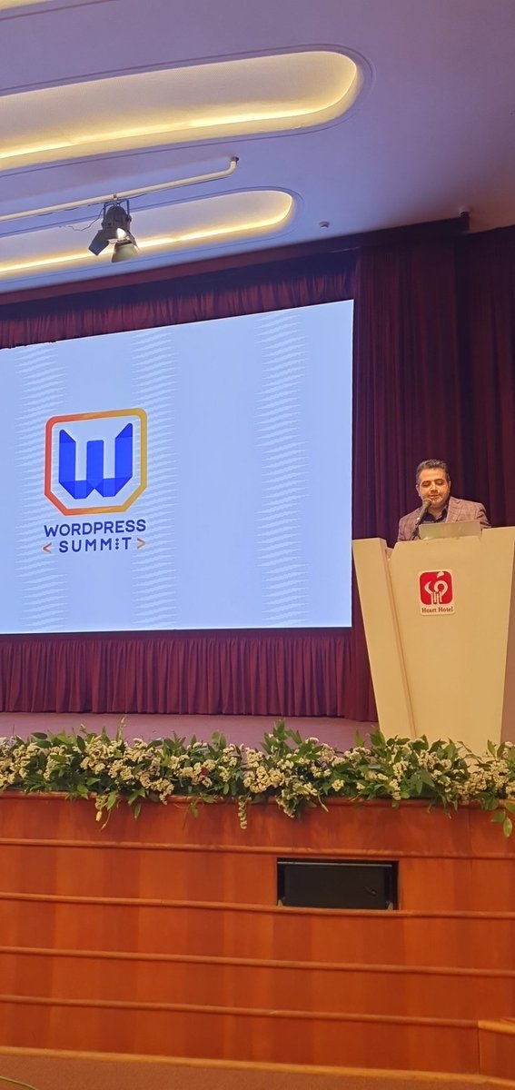 AssariAmir's tweet photo. امروز در رویداد wpsummit
#wpsummit https://t.co/gwqFBnucIH