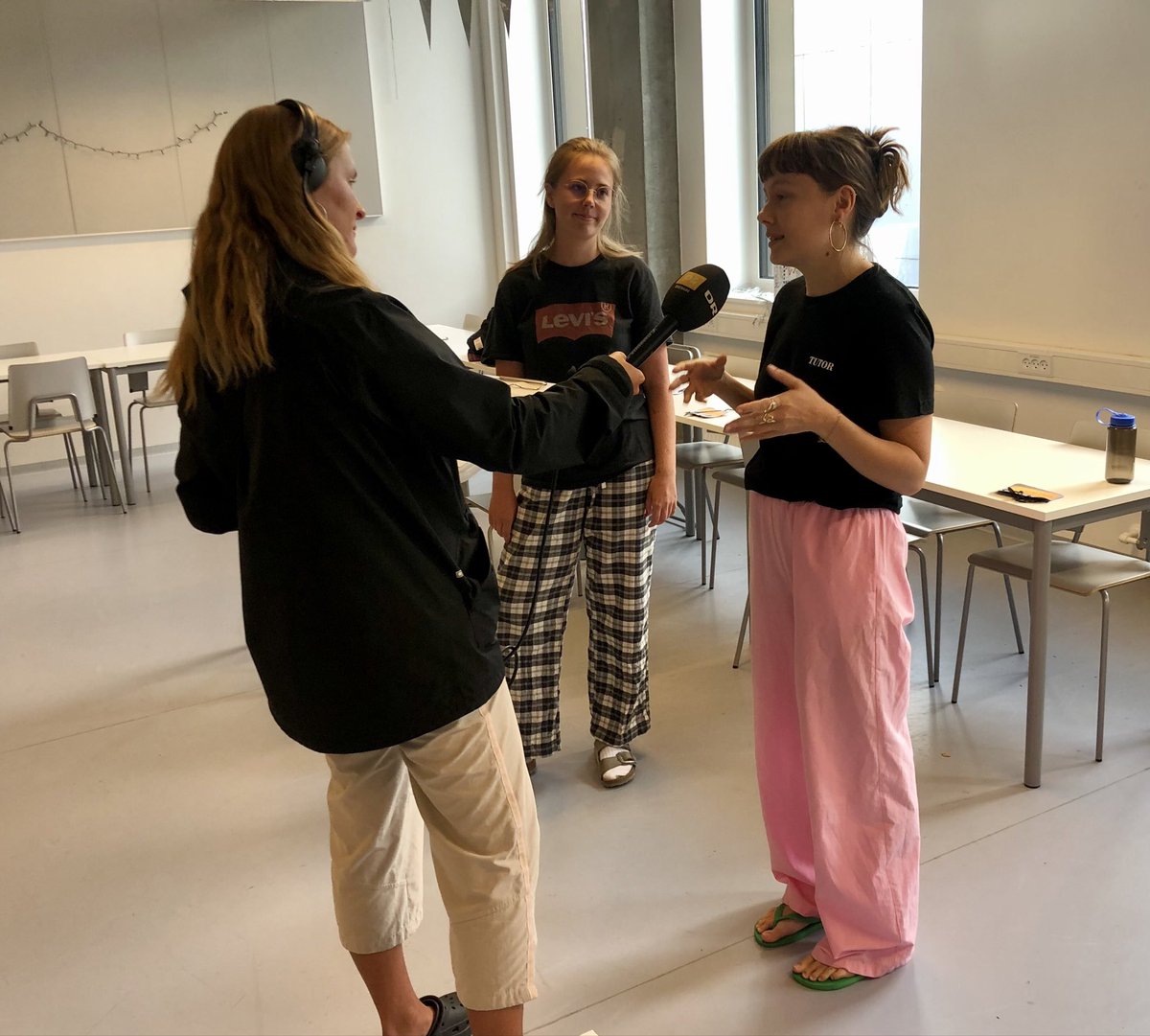 KP sætter i år ekstra fokus på den gode og trygge studiestart. Vi har uddannet vores tutorer og smidt alkolhol ud af programmet. Det er blevet godt modtaget blandt vores tutorer og nye studerende. Hør indslag i <a href="/DRNyheder/">DRNyheder (statssponsoreret propaganda)</a> 📻 #uddpol #kbhprof #dkpol dr.dk/lyd/p4kbh/p4kb…