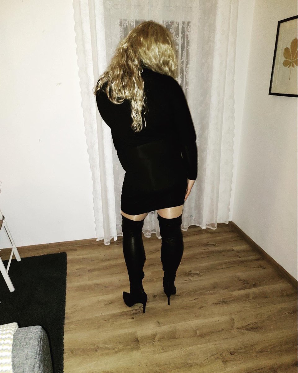 paulinasissCD's tweet photo. Old but with good memories ☺️
#crossdresser #sissy #feminization https://t.co/A7KcEKZ7Ab