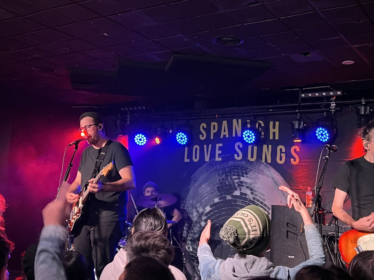 Astro82's tweet image. That was fucken ace, @SpanishLuvSongs. Don’t be strangers.