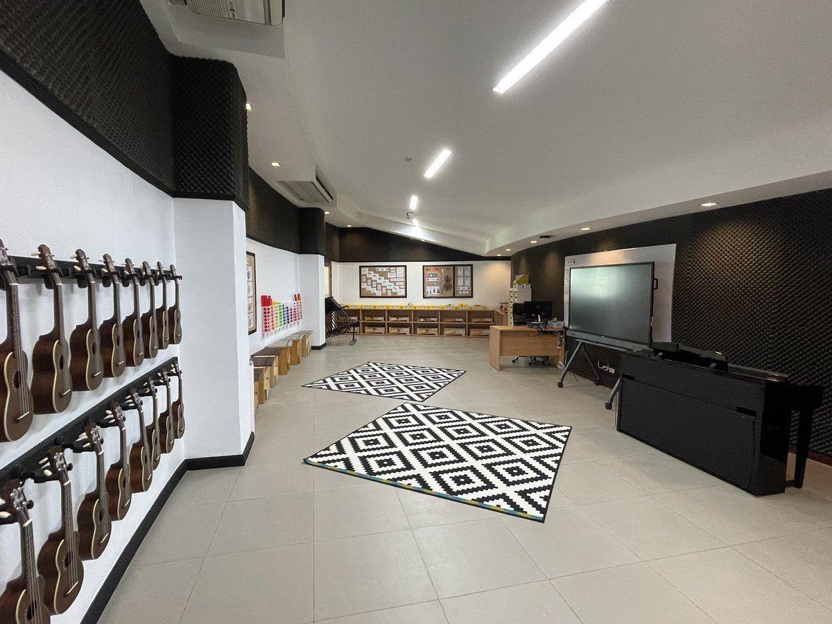 Jeremy M-T tweet media