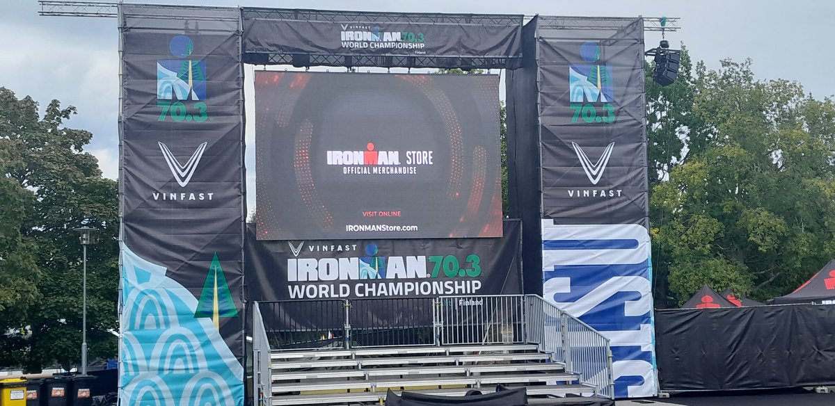 ErkkoKoponen's tweet photo. @Tukesinfo valvomassa @IRONMANtri World Championship  #tapahtumaturvallisuus #yleisöturvallisuus #viranomaisyhteistyö Laaja ja monipuolinen tapahtuma viikonloppuna @LahdenKaupunki https://t.co/GLschzp1rW