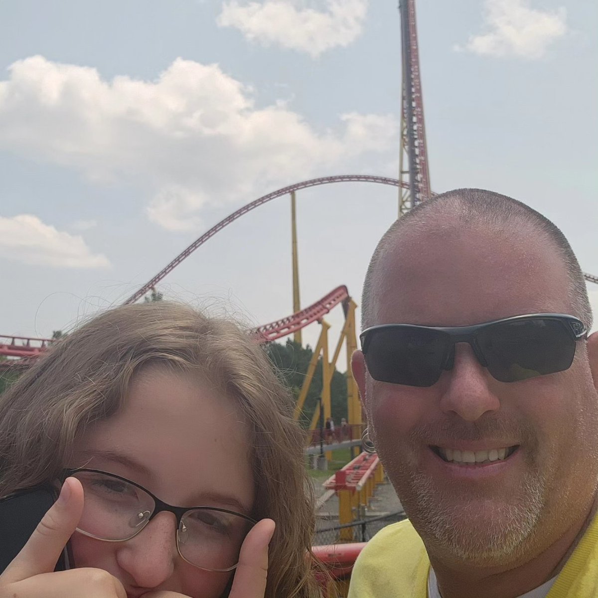 KeepItDownpod's tweet photo. #KeepItDownwithWhiskeyNick
We visit #KingsDominion and tackle one of the most intense coasters out there!
I needed to stop at @eatITashland for a beer afterwards! #i305 #industrialtaphouse #Spotify #amusementpark #rollercoasters
https://t.co/mZUiLNKgMy
S4E25 https://t.co/g8zKtTkLIw