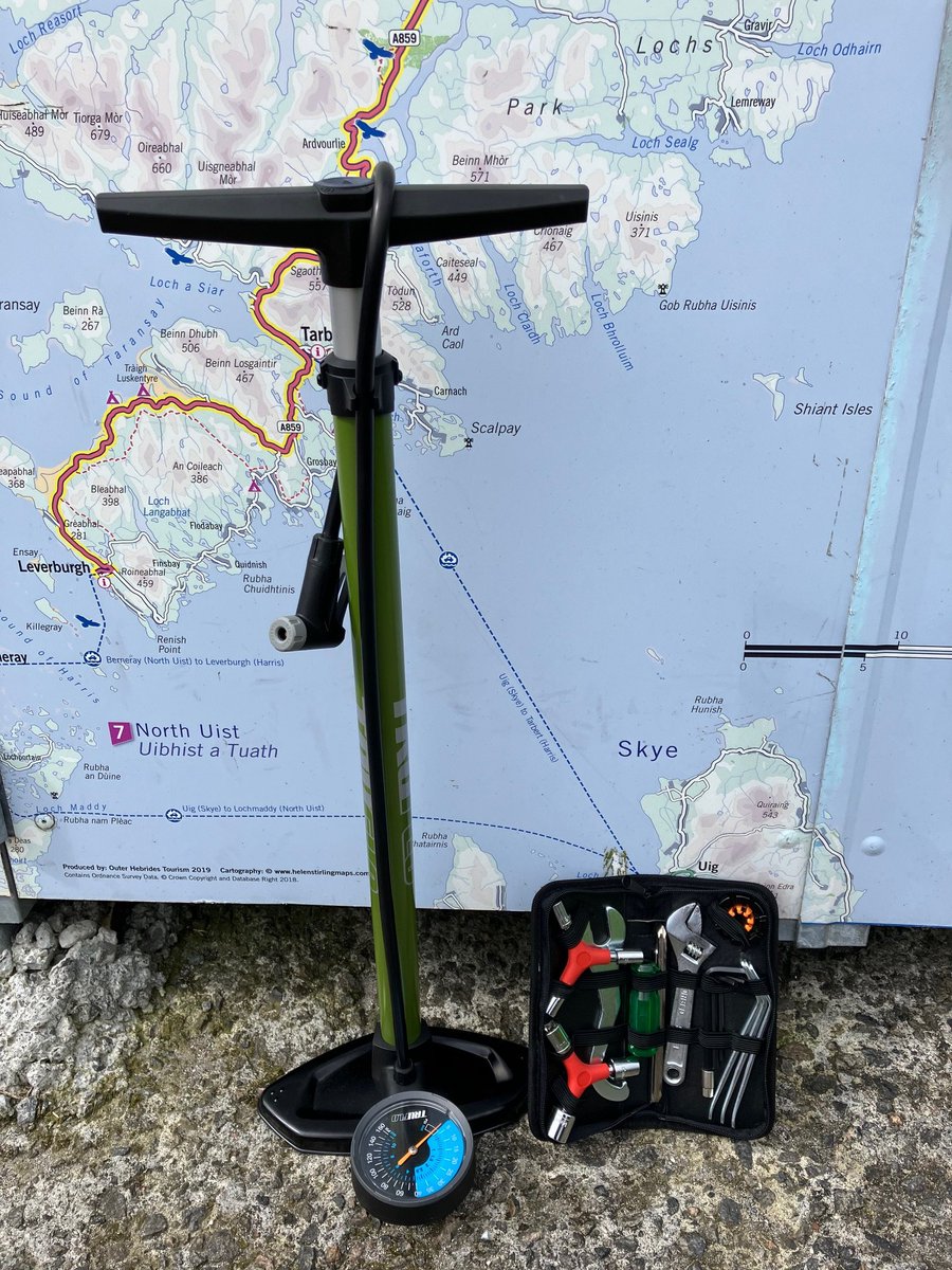 ButhBharraigh's tweet photo. Delighted to have recieved this in the post today from @SustransScot @CBABLtd 

Available for all to use - just ask in the shop and get your bike in tip-top condition. 

#cycling #activetravel #hebrideanway @OuterHebs @Hebridean_Way https://t.co/tdNbKPt7Tf