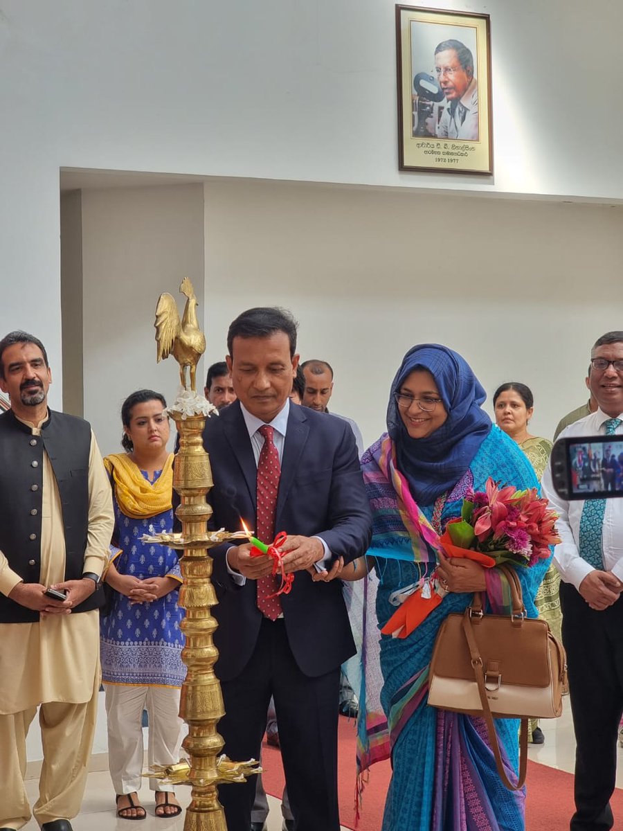 bdhclanka's tweet photo. High Commissioner @TareqMdArifulI1 graces the SAARC Film Day arranged by @SAARCCulture. The award winning Bangla movie #Haldaa is screened @Tharanganie today in presence of a crowd of cinema connoisseurs and diplomatic community in Colombo. https://t.co/64Dc5V9I3f