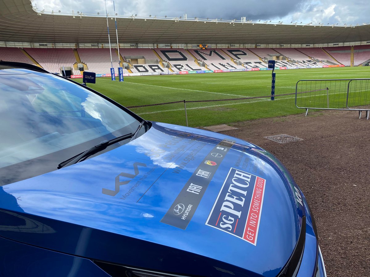 MowdenPark's tweet photo. 🤝 A big thanks to tonight's match sponsors @sgpetch for their ongoing support of the club!

🚙 Keep an eye out for some of the new Kia range situated around the Arena this evening. 

#MowdenFamily #SGPetch https://t.co/qC7htaOoZd