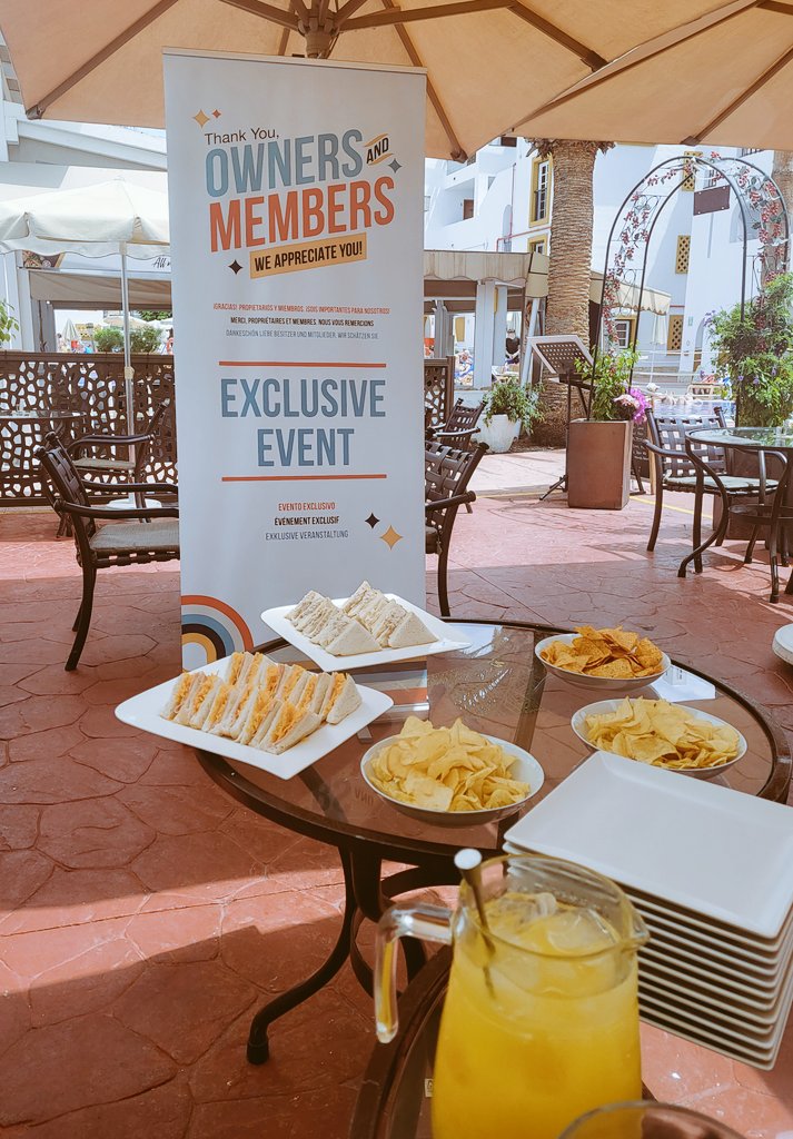 Radha_dadlani's tweet photo. Meet the manager in #sunsetHarbourClub, another #exclusiveevent for our #ownerandmembers #membersappreciation https://t.co/nwU9Nw9fIO