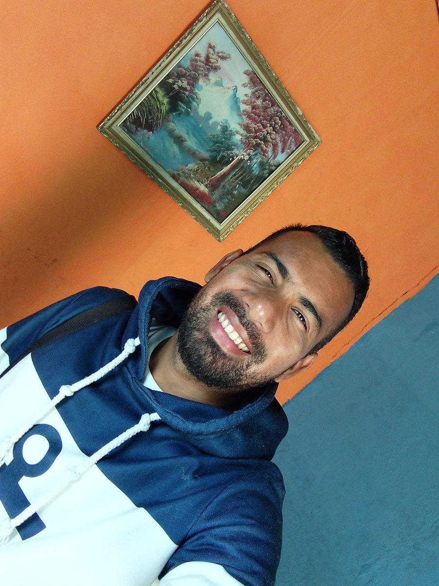 Felíz viernes muchachones 😎🤟 Good vibes ✨