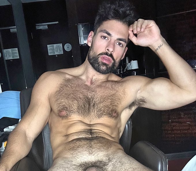 Morning ❤️✨🤗 https://t.co/1KTJ9qTlrI