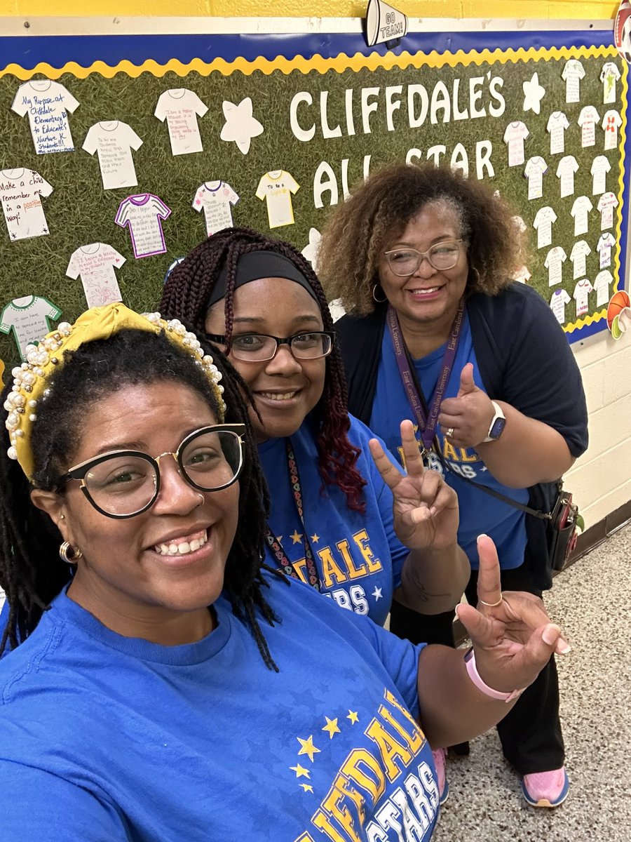 ShacarraTaylor's tweet photo. Amazing open house yesterday! Can’t wait for the year to start! It’s GAME TIME! https://t.co/cY533BpHuO