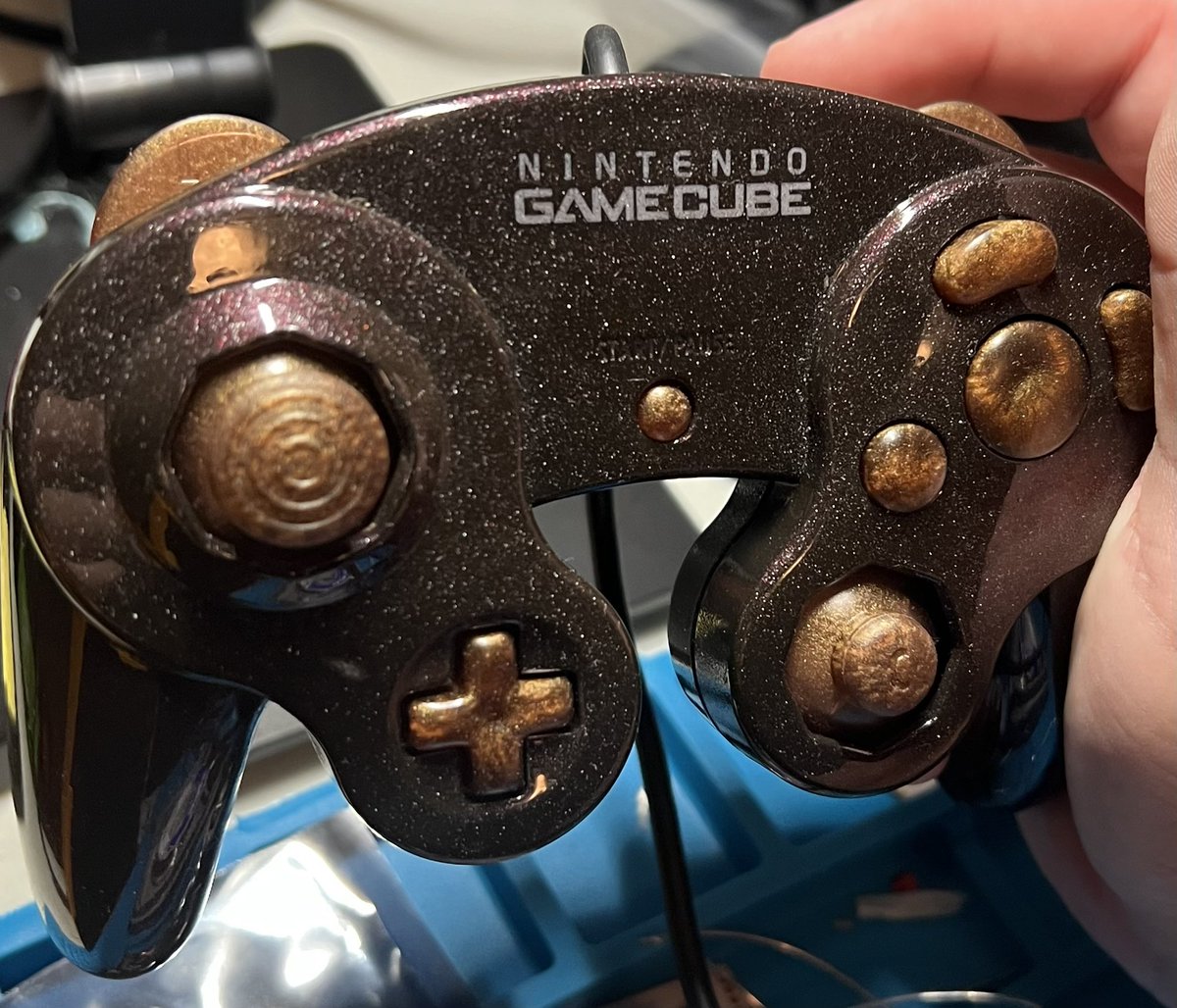 EC_Controllers's tweet image. OEM T3 Board with SnapBack Module & Tac Z
Custom Shell by @Kubbymo
Resin Sticks, Buttons & Triggers by @CSS_Kief
- 275 w/ Free National Shipping