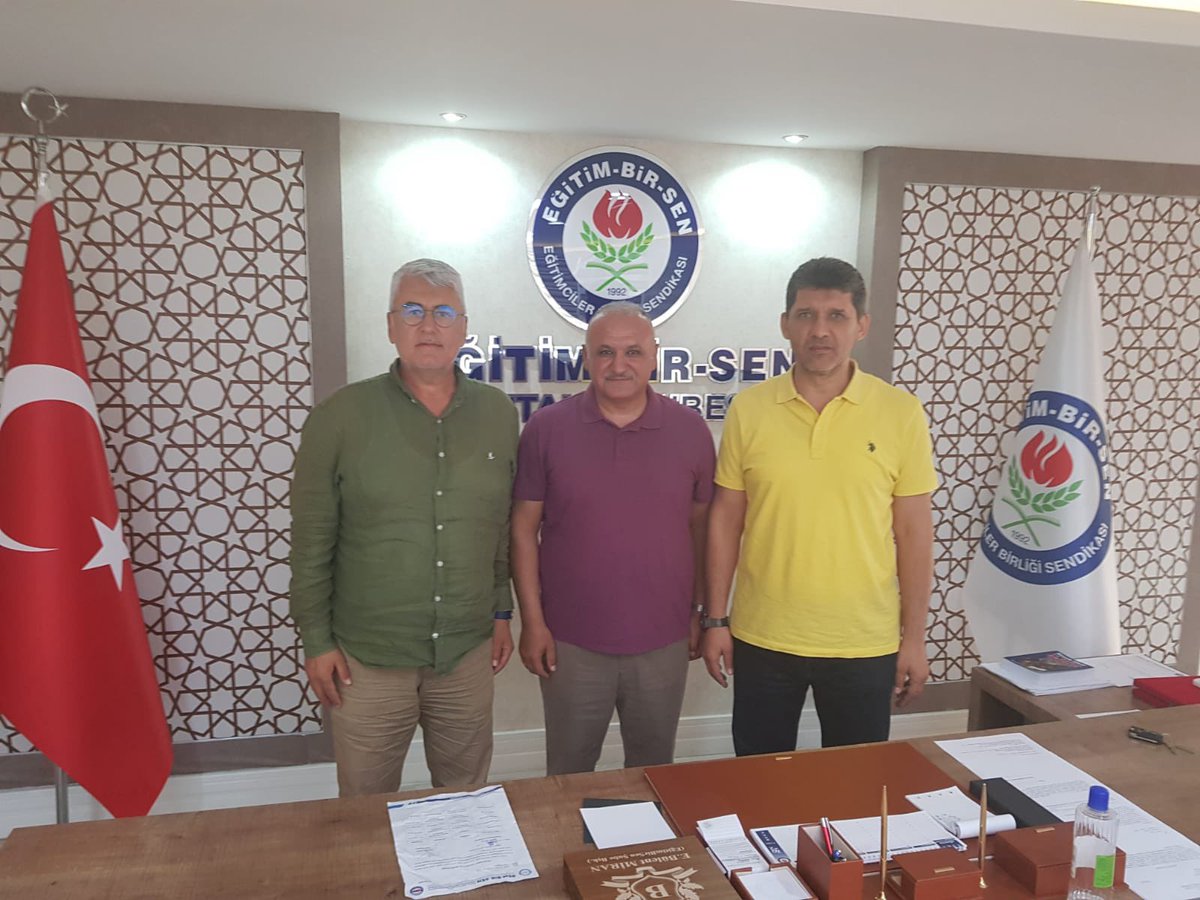 alicetin_07's tweet photo. Memur-Sen Antalya İl Temsilcisi Eyüp Bülent Miran’ı (@eyupbulentmiran ) ziyaret ettik. 
@hp_haypa07 https://t.co/Cqhkl6h34X