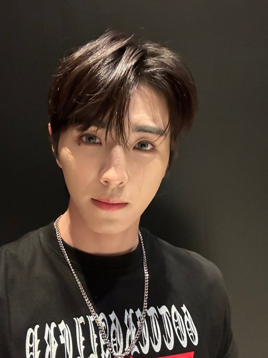 CIX_twt's tweet photo. 좋은 밤들 보내용😍
많은 응원과 사랑 덕에 
행복한 활동했습니다!
감사합니다 픽둥😘

#CIX #FIX #용희 #김용희 #사랑해 #픽둥아 #잘장 https://t.co/fwywQTt0yW