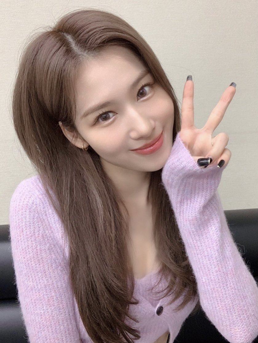 xxx_FK7's tweet photo. ONCE JAPAN STAFF BLOG
#TWICE #트와이스 
#MOMO #SANA #MINA https://t.co/G9oEJRQQgi