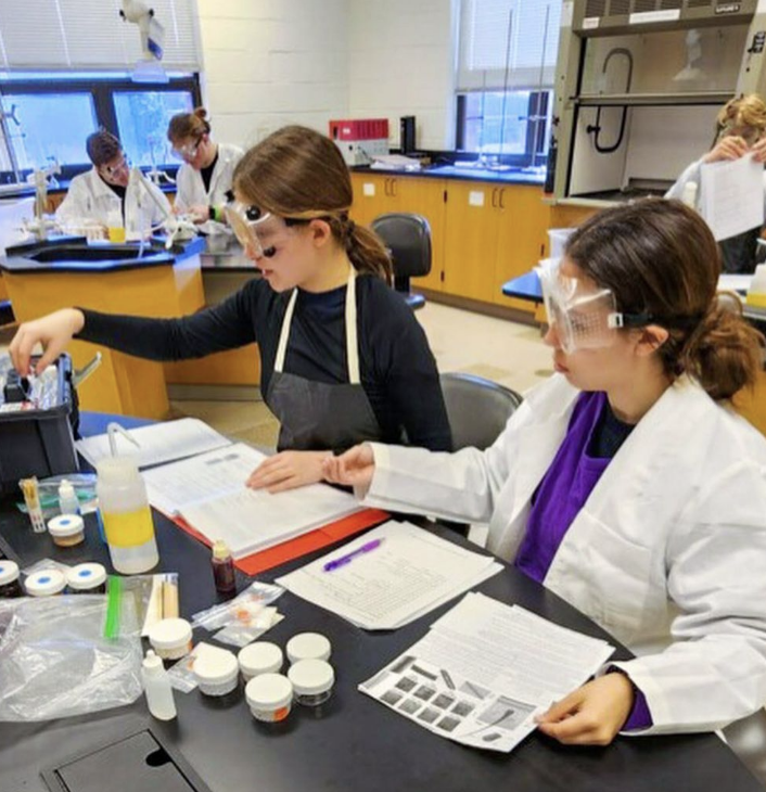 NCSciOlympiad's tweet photo. Don't miss out! 🤩 Rural counties have the opportunity to apply for @NCSciOlympiad scholarships for virtual coach conference reg, regional tournament reg, and more!
📆 Apply by Sept 18th - https://t.co/o9REis8eUR
#NCED #STEM #TheScienceHouse #NCState #TeamScholarship https://t.co/El240WzULP