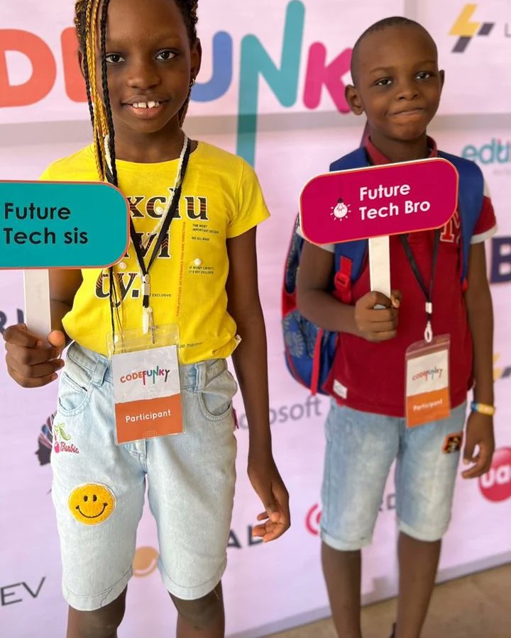 exampadi's tweet photo. This day at Codefunky has been nothing short of amazing. The participants grapple everything they are taught like cute little sponges.

We have had so much fun so far learning about Robotics, and a myriad of other insightful topics in #tech.
#technology #coding #uiuxdesign https://t.co/lhiAdcc1x8