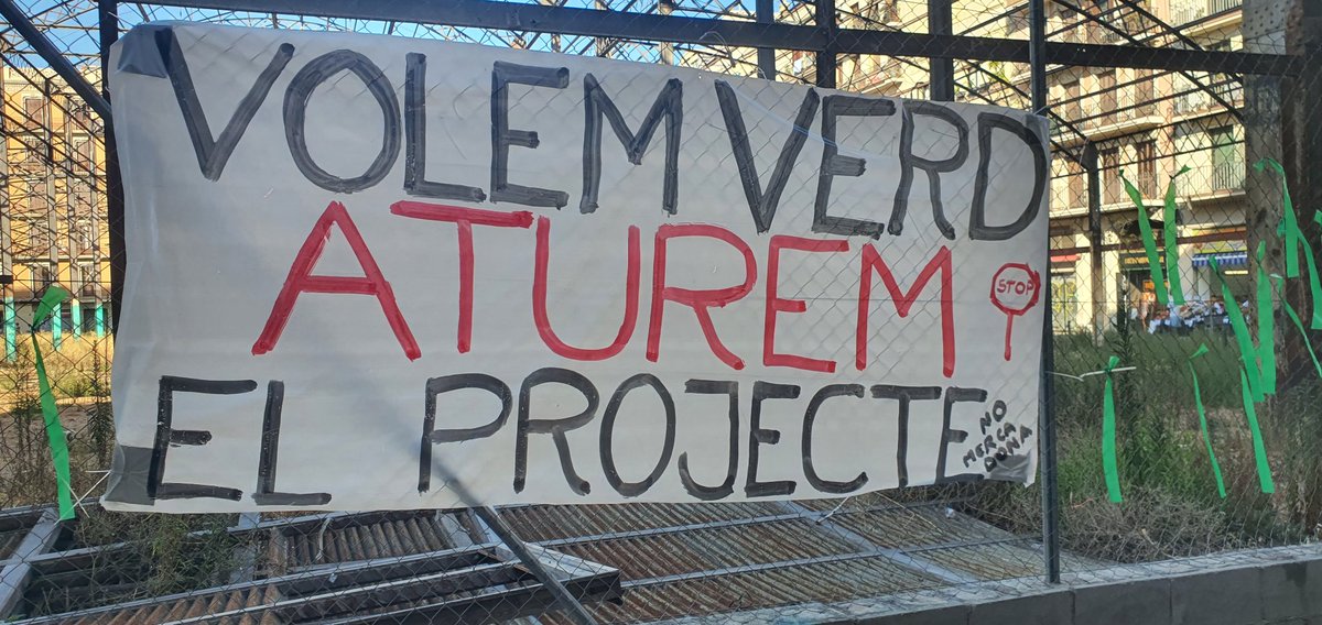 AAbaceria's tweet photo. @btvnoticies Ara retuiteges això i quan t'ho argumentavem per la reforma del mercat de l'Abaceria amb la inclusió de verd real i no plaça dura NO ens escoltaves @laiabonetrull ho tens a les teves mans #emergenclimatica https://t.co/Nerf4u03UN