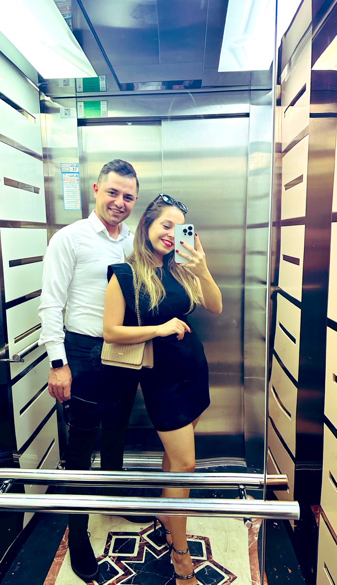 hanifeays_'s tweet photo. Dün seni sevdim,
Bugün de seviyorum,
Öbür gün borcum olsun.
Yaşarsam söz, yine seni seveceğim. 

| Nazım Hikmet Ran.
@burhan_ce ❤️ https://t.co/SrvOO9iyM1