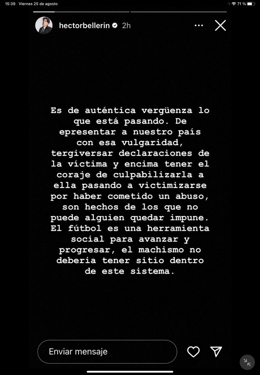 anperpez12's tweet photo. Personas con cabeza gracias https://t.co/T1Nw4Pu6lD