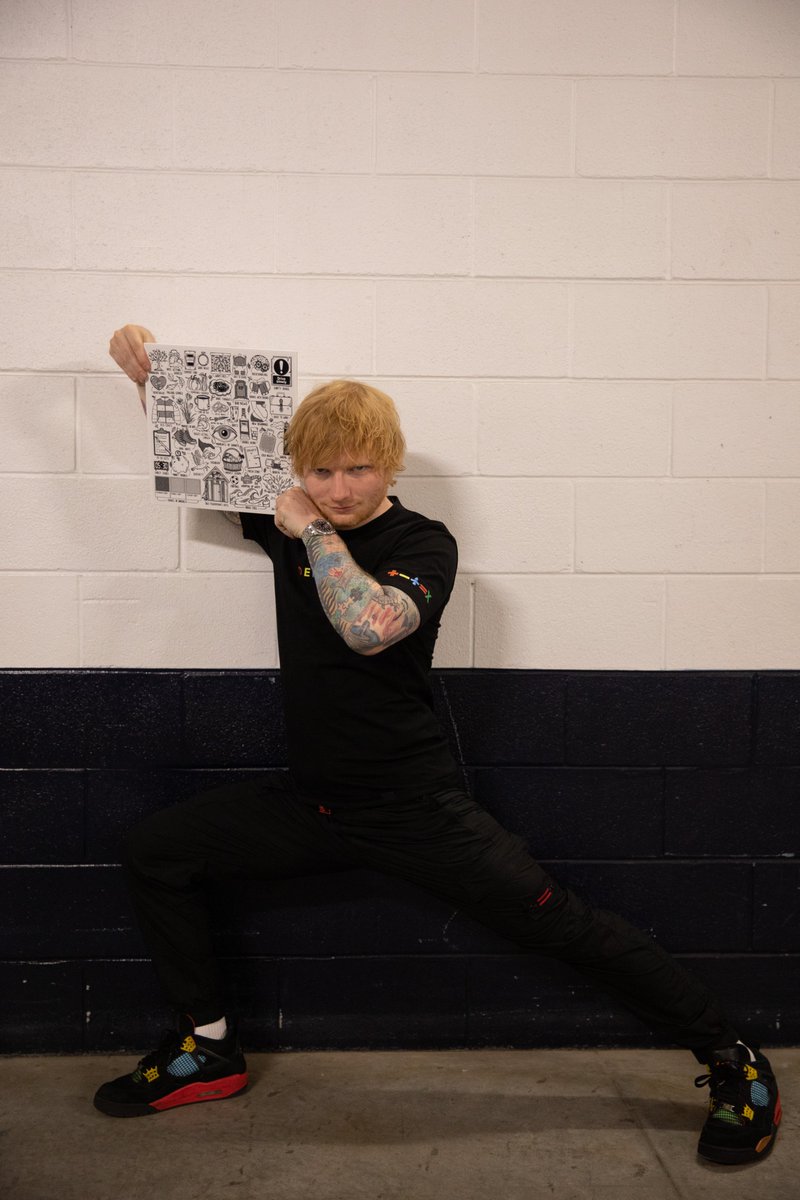 edsheeran's tweet photo. So... who's excited for Autumn Variations?! Ed is.

#AutumnVariations #AutumnIsComing 

📸 @MarkSurridge https://t.co/MvTfHpzOVO