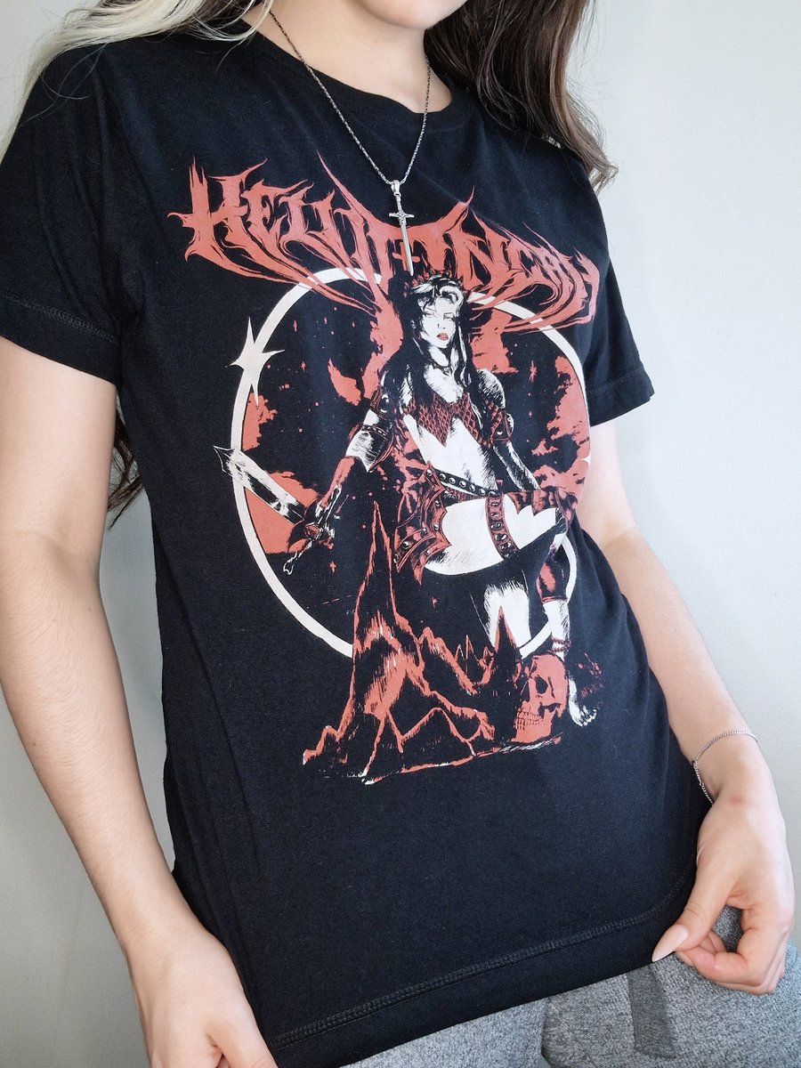 ✨️ ONE WEEK LEFT!! ✨️

shirt preorders close at the end of the month so if you want to secure your size, go go go ❤️ i'll have some freestock available afterwards but i can't guarantee you'll get the size you need 🥲 i ship worldwide!! ♡

🔗 hellioncait.bigcartel.com