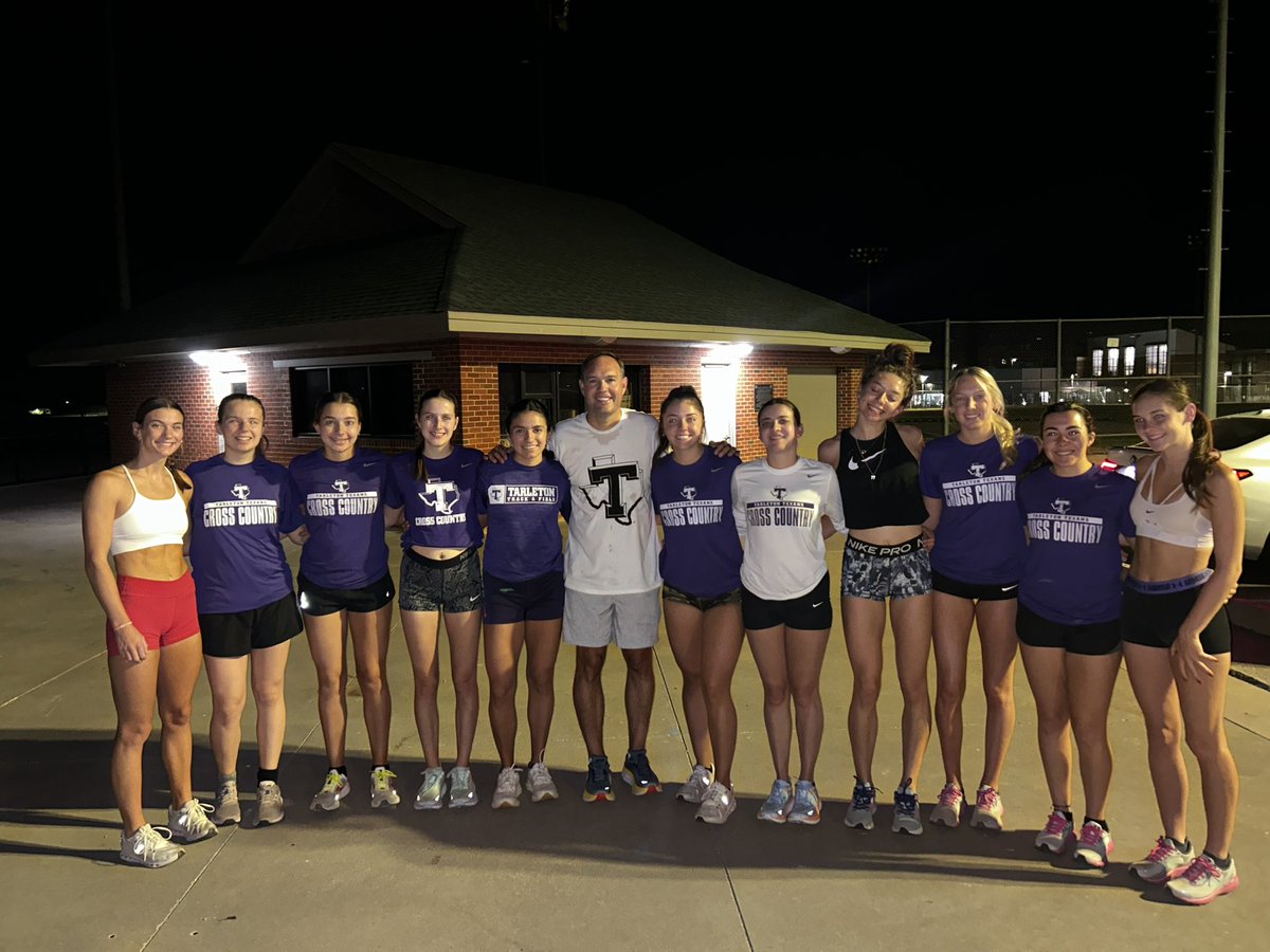 TarletonPrez's tweet photo. Enjoyed my morning run with our @TarletonState Cross Country teams. Thankful our ladies team patiently slowed their pace for me. They are working super hard to prepare for a great season! #BleedPurple https://t.co/0vrADRN04A