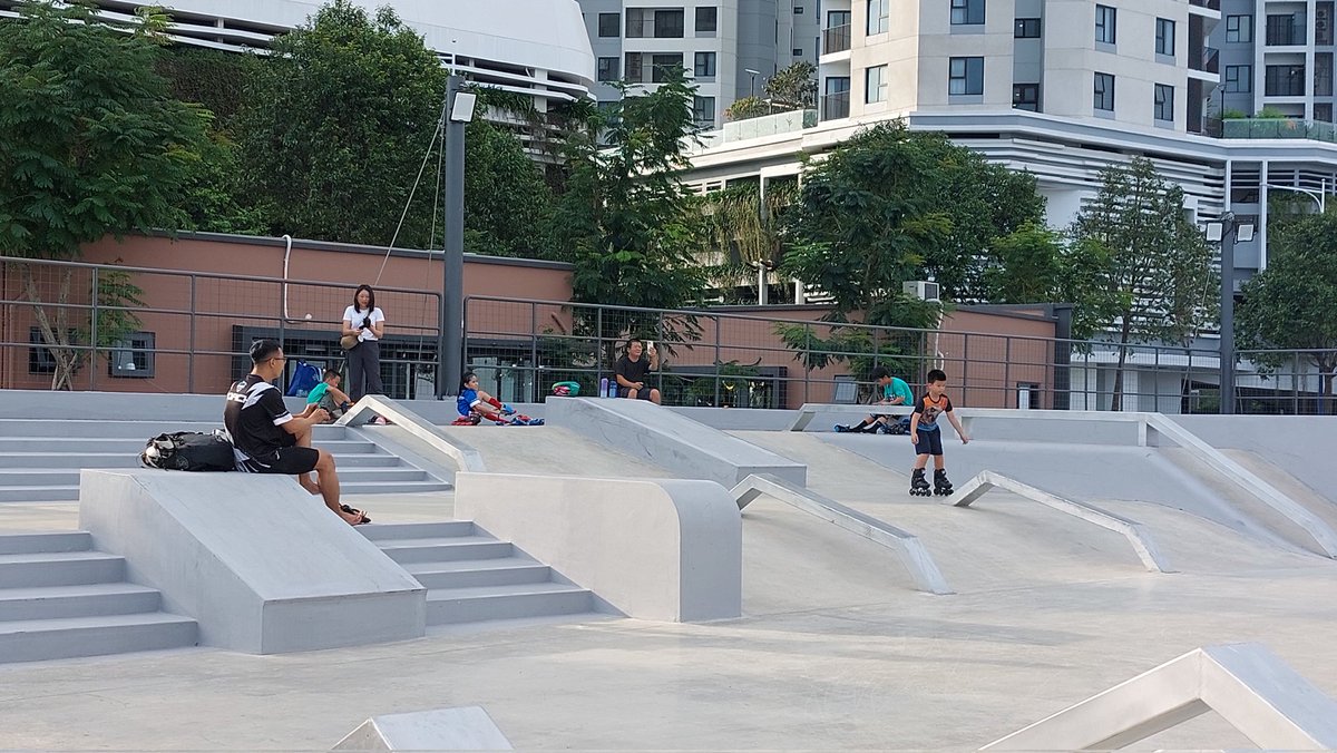 Rika_in_BD's tweet image. #SORAgardensLikns の #スケートパーク は、現在、BMXもインラインスケートもokです！譲り合って安全にお楽しみくださーい！