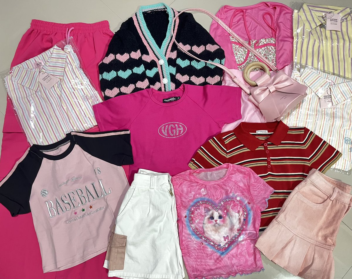 nonkoy09's tweet image. 🛒 ส่งต่อเสื้อผ้าน่ารักๆ มีทุกแนววว 
ค่าส่ง 45฿ ไม่เกิน 5 ตัว
💐รี+ฟอลลด 5฿
ลง เสาร์ 26/8  18:30 น.

#เสื้อผ้ามือสองสภาพดี #ส่งต่อเสื้อผ้ามือสอง #เสื้อผ้ามือ2  #เสื้อผ้ามือสอง #เสื้อผ้ามือสองราคาถูก #โล๊ะตู้  #cintageshop #ส่งต่อเสื้อผ้า  #ส่งต่อcintage #vghbkk #vghbkkมือสอง