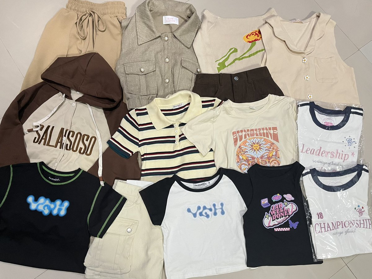 nonkoy09's tweet image. 🛒 ส่งต่อเสื้อผ้าน่ารักๆ มีทุกแนววว 
ค่าส่ง 45฿ ไม่เกิน 5 ตัว
💐รี+ฟอลลด 5฿
ลง เสาร์ 26/8  18:30 น.

#เสื้อผ้ามือสองสภาพดี #ส่งต่อเสื้อผ้ามือสอง #เสื้อผ้ามือ2  #เสื้อผ้ามือสอง #เสื้อผ้ามือสองราคาถูก #โล๊ะตู้  #cintageshop #ส่งต่อเสื้อผ้า  #ส่งต่อcintage #vghbkk #vghbkkมือสอง