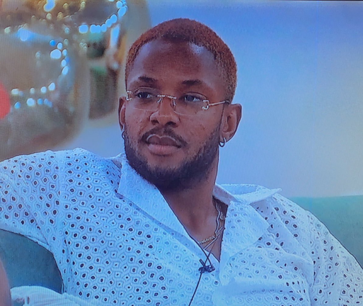 crossdabossike's tweet image. Our beloved Cross looks charming while engaging in delightful conversations with Mercy and Sholzy. 😊😊

#bbnaija #BBNaijaAllStars #CrossOkonkwo