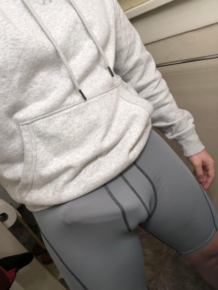#bulge #lycra #bulto