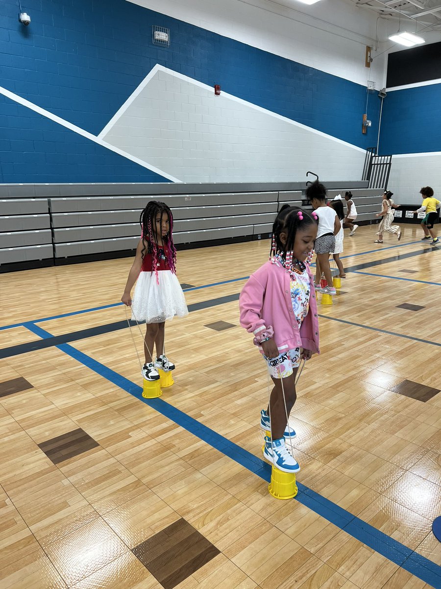 Our students are loving station Friday! Working on multiple skills! 
Favorite thing about this group “ Coach Rizzo I’m almost as tall as you when I’m on stilts” 🤣 <a href="/BPESArtsAcademy/">Bryant Park Elementary</a> <a href="/coachkpstarling/">Kayla Starling</a>  <a href="/DrSlaughter18/">Dr. Cortney C. Slaughter</a>  <a href="/MSeayMAE/">Monisha Seay, Ed.S</a> <a href="/JEFCOED/">Jefferson County Schools</a>