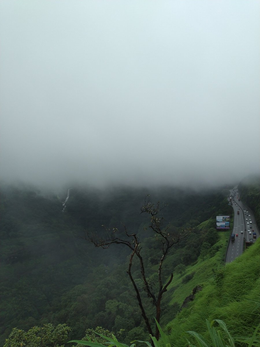 SubinSiby's tweet image. Visited Lonavala before heading off to #RubyConfIndia2023 tomorrow 💎