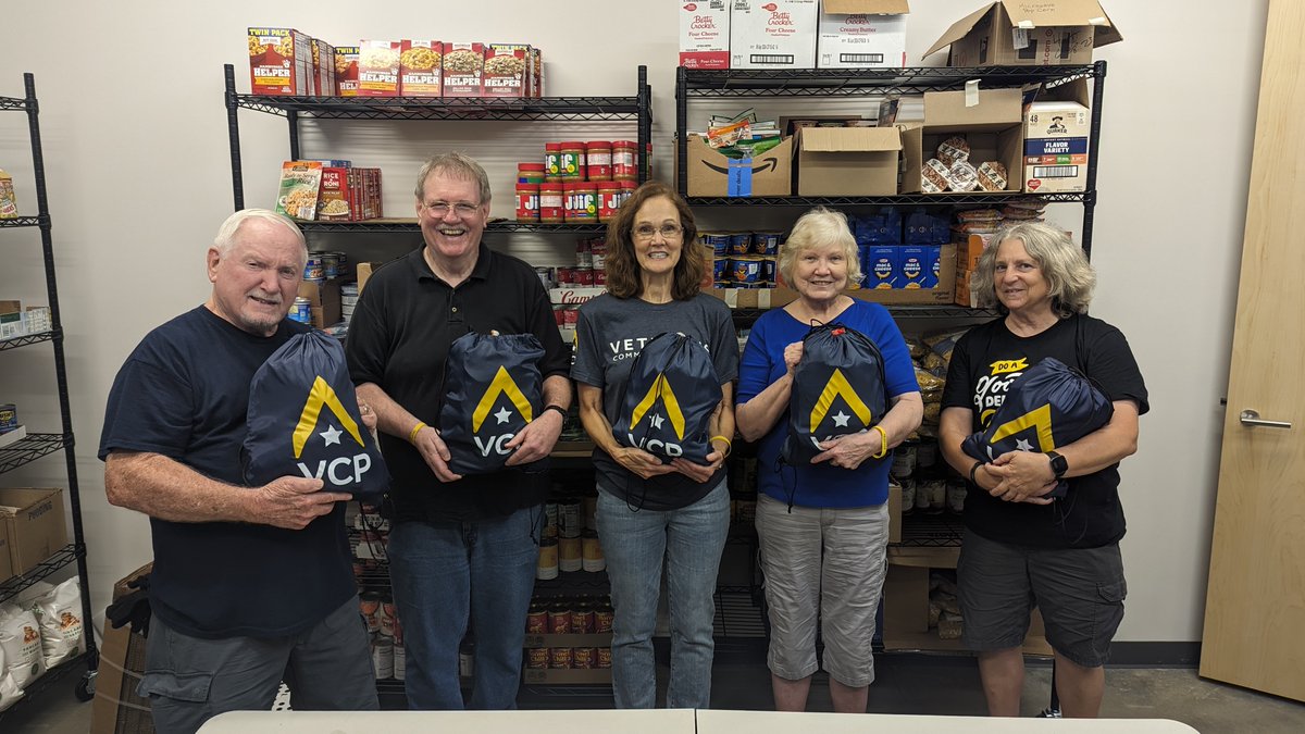 Thank you to Greg Walz and our great Outreach Pantry crew this week! They keep our donations inventoried, shelves stocked, and snack packs packed! Our Outreach Center services are now open on Tues. and Thurs. from 10 AM to 2 PM at 1515 N Grand, St. Louis, MO!