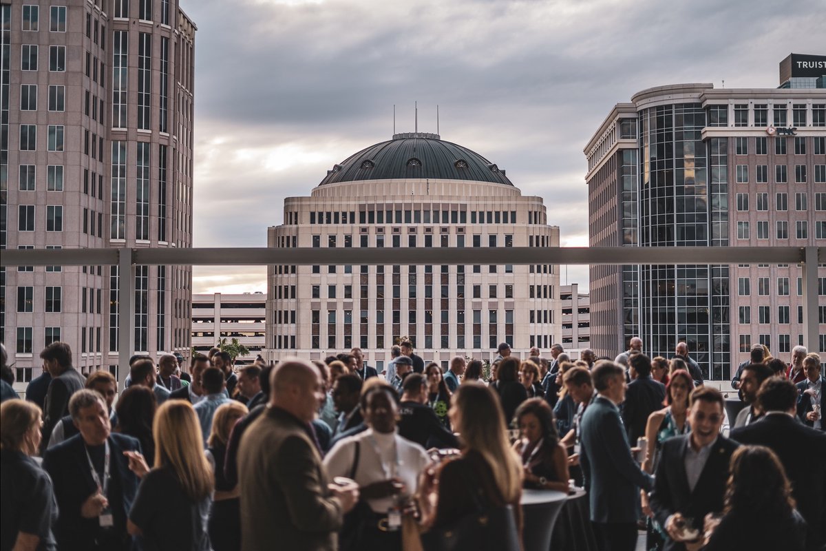 We know how to (pre) party!

Do you have a VIP ticket to #SynapseOrlando in partnership with <a href="/the_metacenter/">The MetaCenter</a> Global Week &amp; <a href="/ImmerseSummit/">Immerse Global Summit</a>? Then we’ll see you the the VIP-exclusive welcome reception on October 16! #InnovationLivesHere

⛲️: SynapseORL.com

📸: <a href="/Photos_FLA/">Photos FLA</a>