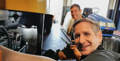 "Did you know?"

Our solar systems are able to be retrofitted to your existing fleet, and in record times as well! ⏱️

Our TRAILAR Service Division engineers will have transformed your vehicle 💪

➡️ trailar.co.uk

#solar #TRAILAR #smartertransport