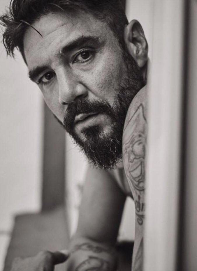 🔐 #claytoncardenas #happyfriday