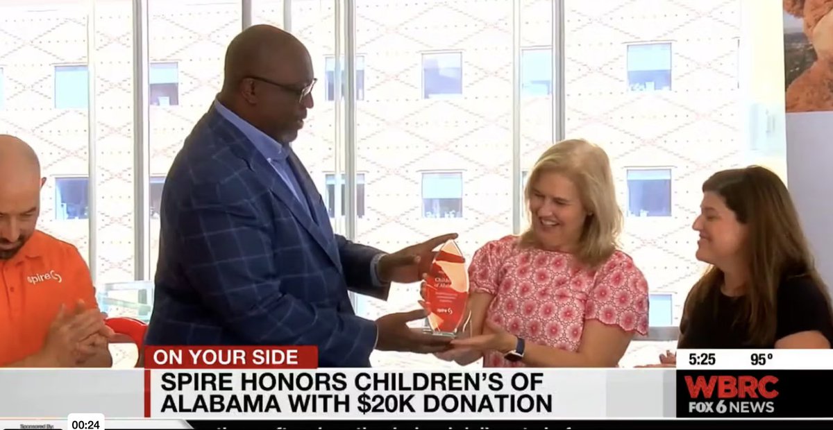 MollyRoseTV's tweet image. Great to have #WBRC and #CBS42 come out for yesterday&apos;s presentation and teddy bear clinic #Birmingham #WeAreSpire