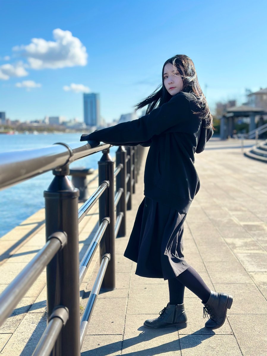 shinya_itk_'s tweet photo. "Fashion fades, only style remains the same."
ファッション(流行)は変わるが、スタイルは変わらない。

#portrait
#fashion
#photography 
#photo
#ポートレート
#ファインダー越しの私の世界 
#ポートレートモデル
#写真好きな人と繋がりたい 
My tag
#自然体と日常と色彩 https://t.co/2x1vNjVroi