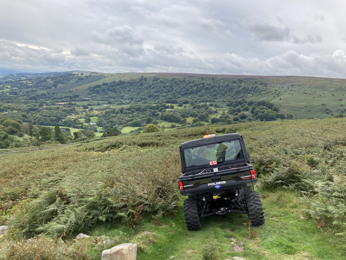 TheCambrianWay's tweet photo. Big thanks to @torfaencouncil and our amazing #volunteers for installing some extra marking posts across the Blorenge in the @VisitBlaenavon world heritage site today! Managed to dodge the rain too!
#volunteersrock #longdistancetrails #beadventuresmart https://t.co/Mw1HxbAib0