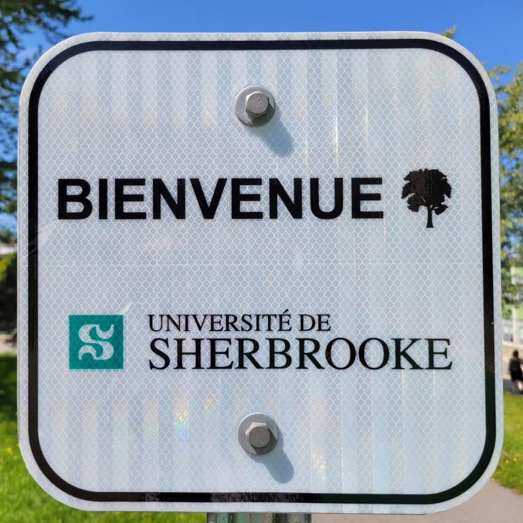 De rencontres en rencontres, nos voyageurs se sont entretenus avec Éric Langlois, Conseiller aux étudiants internationaux de l’Université de #Sherbrooke 🍁
Un rendez-vous primordial, au cours duquel Théodore a notamment obtenu son sésame : sa carte étudiante 👨‍🏫
<a href="/CANSeine/">Crédit Agricole Normandie-Seine</a>