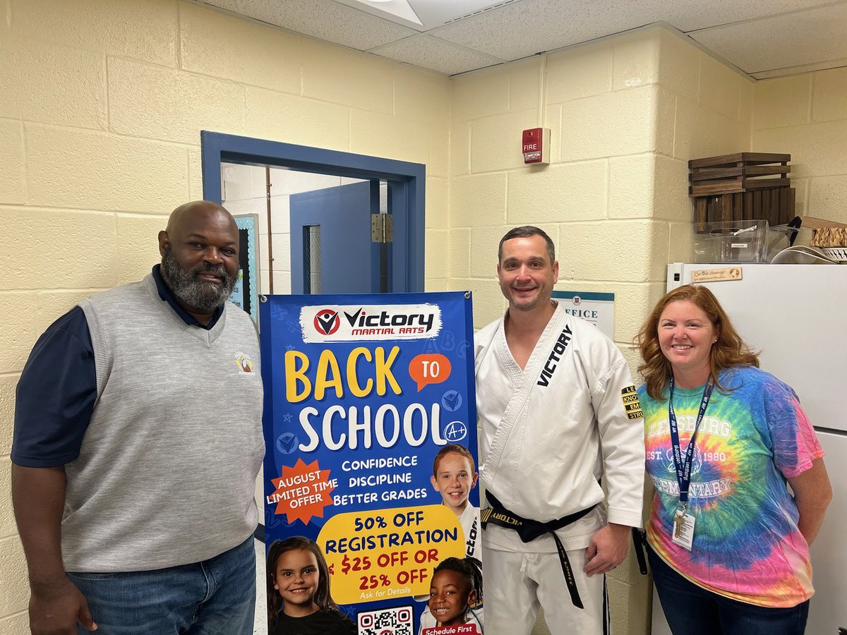 BowTiedPrincipal tweet media